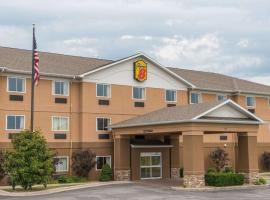 A picture of the hotel: Super 8 by Wyndham St Robert Ft Leonard Wood Area