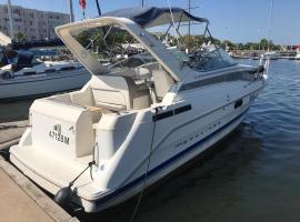 Ξενοδοχείο φωτογραφία: Millenium motor boat