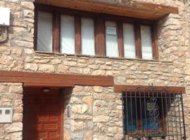 Hotel Photo: Cantogrande Gudar