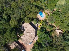 Pousada Canto No Bosque、レンソイスのホテル