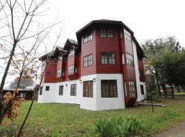 Santa Maria Pucon, hotel in Pucón