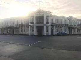 Grand Hotel - Whangarei, отель в городе Фангареи