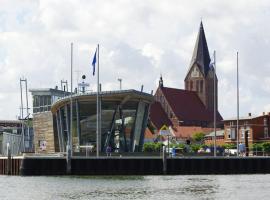 Ostseeferien in Barth; FeWo "Korls Hüsung", hotel in Barth