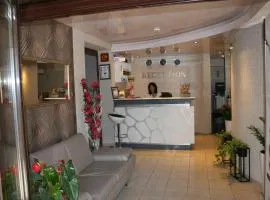 Hotel Perfect, hotel in Varna City