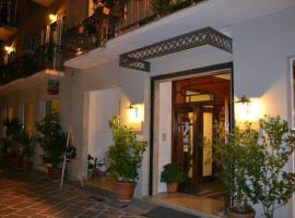 Hotel La Congiura dei Baroni, hôtel à Teggiano