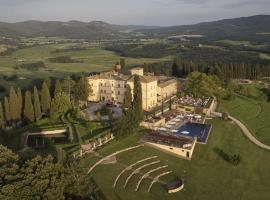 Castello di Casole, A Belmond Hotel, Tuscany, hotel in Casole dʼElsa