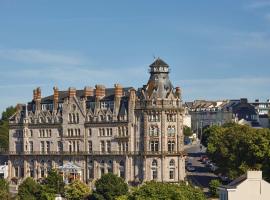 A picture of the hotel: Duke Of Cornwall Hotel