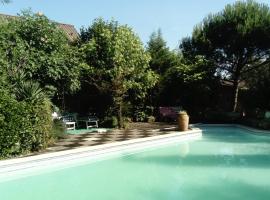 Ξενοδοχείο φωτογραφία: Le clos, 9 Avenue de Plaisance