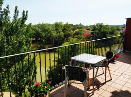 Hotel Puerta del Arco, ξενοδοχείο σε Tudela de Duero
