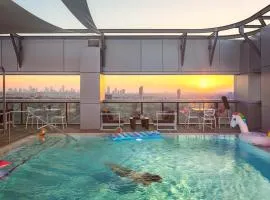 Prima Link Hotel