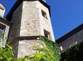 A picture of the hotel: Logis Saint-Flaceau