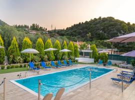 A picture of the hotel: Kammena Vourla Resort