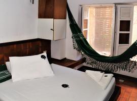 A picture of the hotel: Laranjeiras Hostel