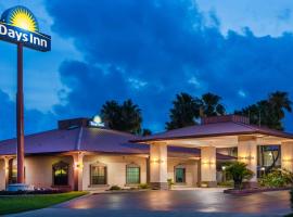 รูปภาพของโรงแรม: Days Inn by Wyndham Portland/Corpus Christi