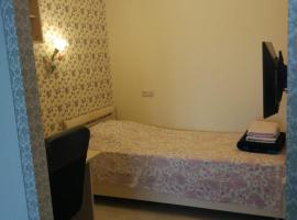 A picture of the hotel: Apartment on Rassvetnaya 5