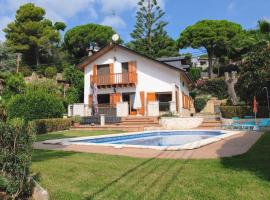 Photo de l’hôtel: VILLA PICHEL ¡Piscina + Vistas Mar y Montaña! 11p