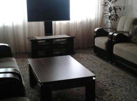 Hotel Foto: Vacation Home Yesenina 2a