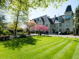 Glen-Yr-Afon House Hotel