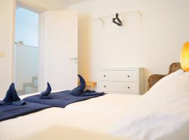 Apartamentos El Marinero - Avenida, hotel v destinaci Caleta de Sebo