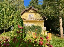 Napostó Pihenőház - Sunnylake Suites, ξενοδοχείο σε Orfu