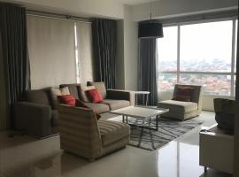 Zdjęcie hotelu: Spacious & Chic Condo in the heart of South Jakarta