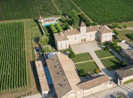 Hotel fotoğraf: Hôtel-Restaurant le Château de Besseuil, Mâcon Nord - Teritoria