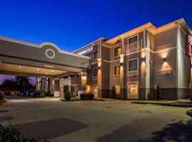 รูปภาพของโรงแรม: Best Western Plus Chalmette Hotel