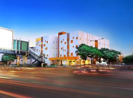 होटल की एक तस्वीर: Starlet Hotel Serpong