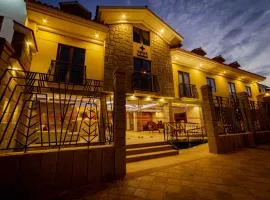 亚沃因卡酒店