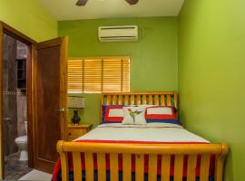 Foto do Hotel: Jamaica Vacation Rentals - The good Life At Corporate Suites