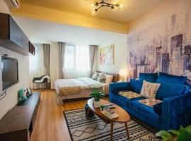 Hotel Photo: Wuhan Jianghan·Jianghan Road Pedestrian Street· Locals Apartment 00010970