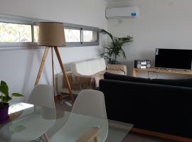 รูปภาพของโรงแรม: Departamento Folhias Novas zona norte de Rosario