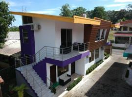 รูปภาพของโรงแรม: LOFTSCACAO APARTMENTS, Villas Cacao, near to Playa Bonita Limón