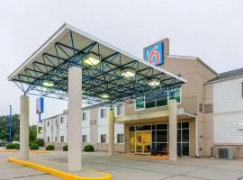 Motel 6-Kearney, NE, khách sạn ở Kearney