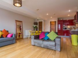 Hotel Photo: 6 Fitzrovia: Cathedral Quarter