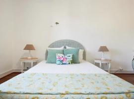 รูปภาพของโรงแรม: Lovely & magic * apartment in Sintra, Colares