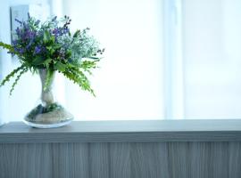 Apart hotel Lake Apartments, ξενοδοχείο στο Κίεβο