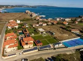 Villa EM