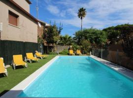 Gambaran Hotel: Pool and relax 20' from Barcelona