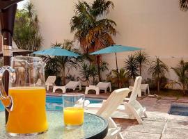 Gambaran Hotel: Ikaro Suites Cancun