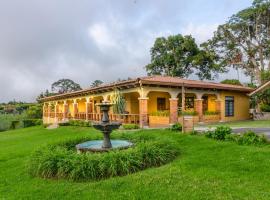 Hotel Photo: Ananda Wellness center