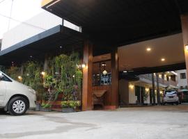 Hotel Photo: Bamboe Inn 2 Homestay