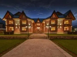 Hotel Village Walk