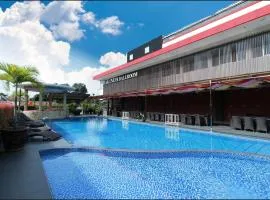 Grand Hatika Hotel, hotel in Tanjungpandan
