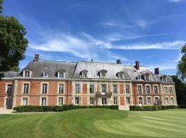 Hotel Photo: Château d'Humières