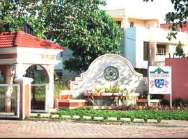 Hotel Photo: Juliet Guest House near Enchanted Kingdom