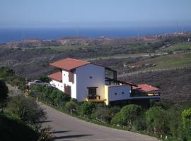 A picture of the hotel: Exclusive Luxury Golf Course Units