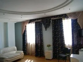 Triumph Hotel