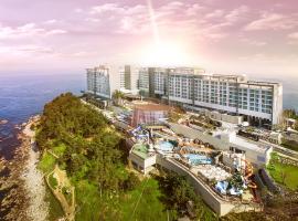 Lotte Resort Sokcho, hotel in Sokcho