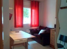 Hotel Photo: apartment with one bedroom in l'ampolla, with terrace - 350 km from the beach